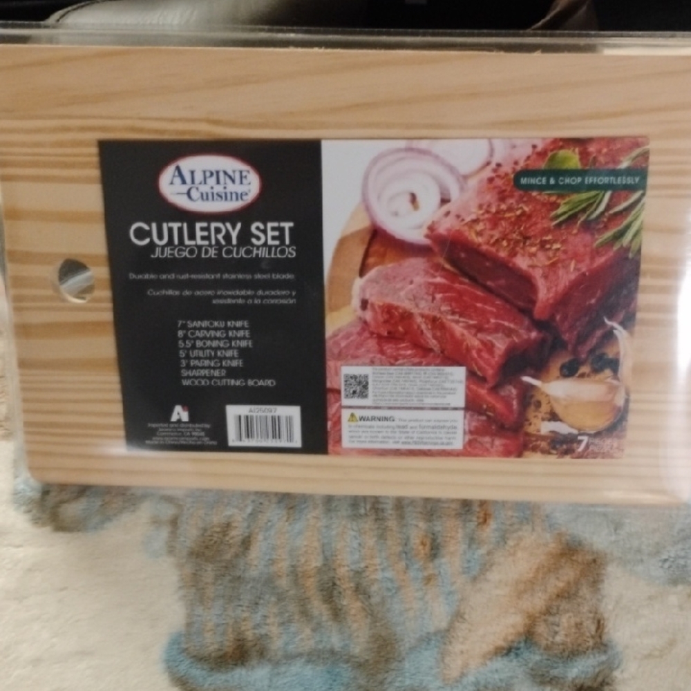 Wooden Cutlery Set in Natural Wood Finish